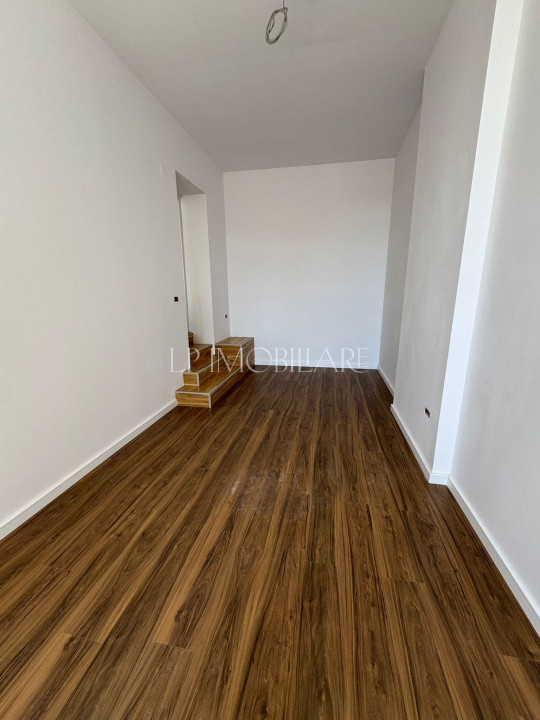 Nou Apartament trei camere, boxa inclusa in pret