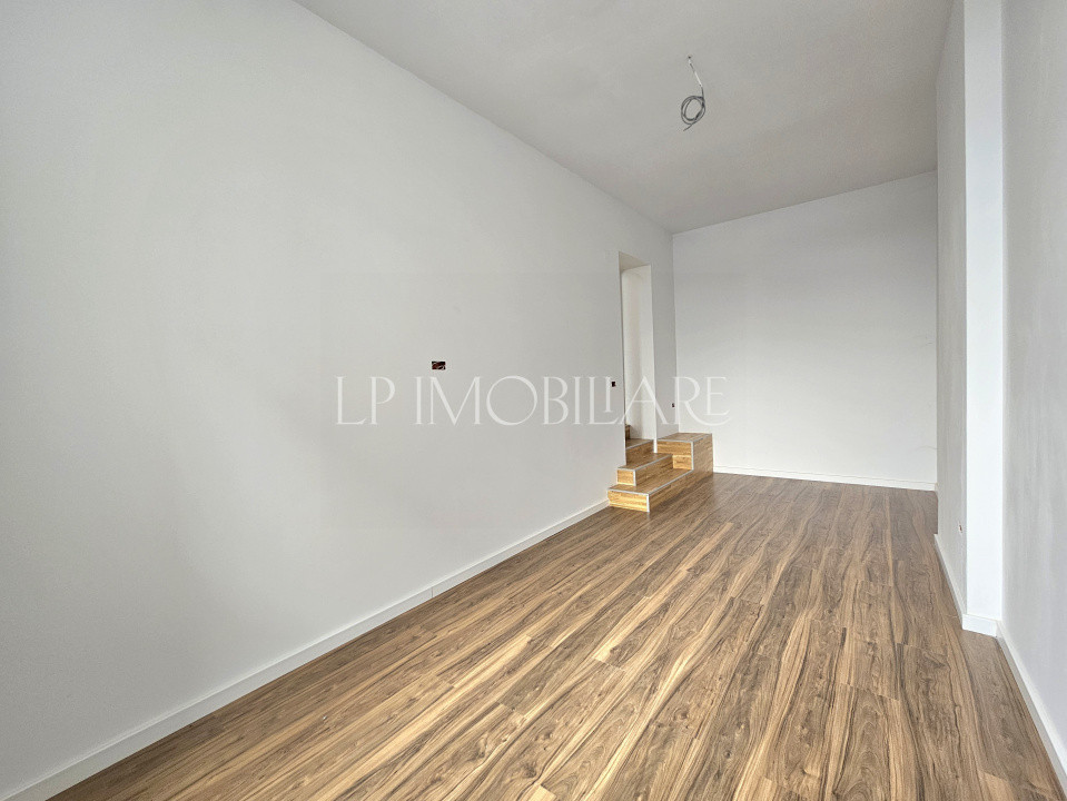 Nou Apartament trei camere-Tur video atasat