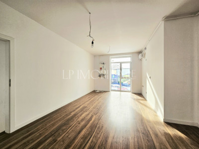 Nou Apartament trei camere-Tur video atasat