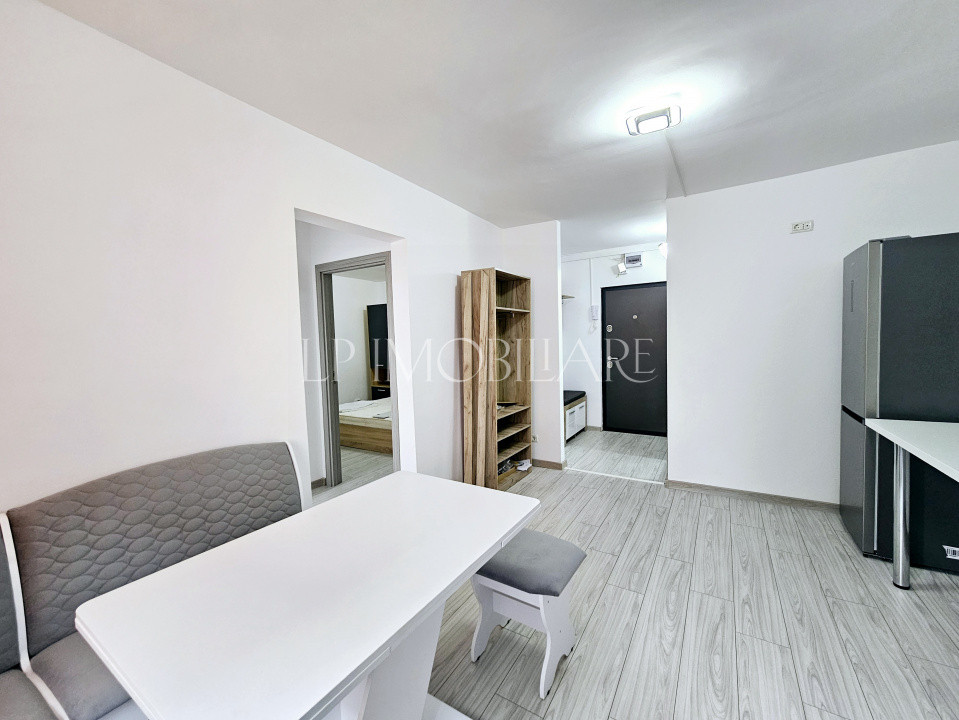 Pacii / Apartament de  inchiriat doua camere si birou