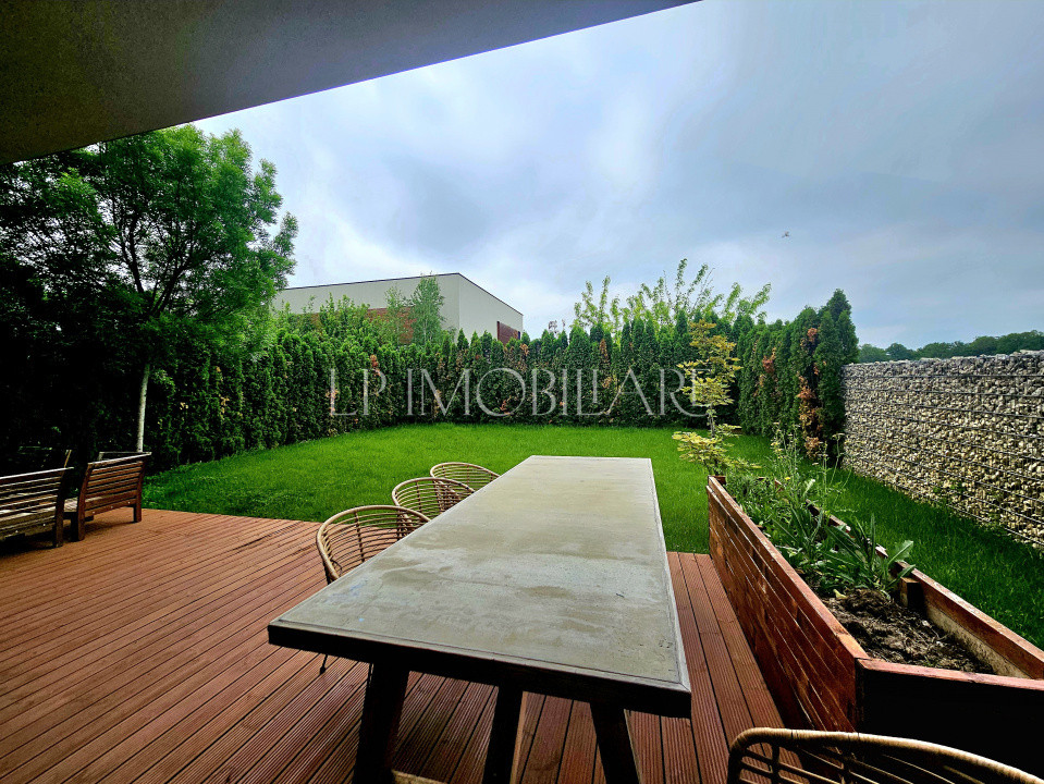 Amber Garden - Vila moderna de inchiriat