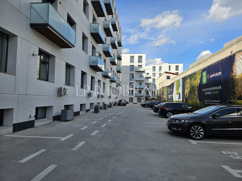 Studio mobilat boxa inclusa in pret