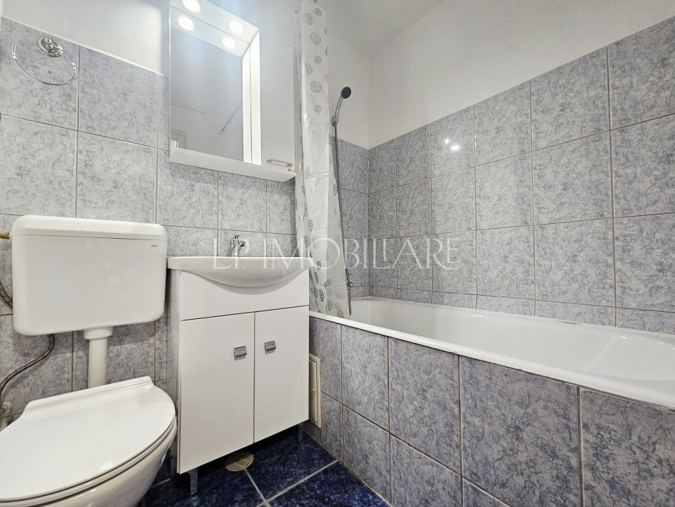 Apartament renovat de inchiriat