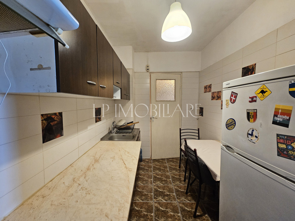 P-ta Gorjului / Apartament 3 camere de vanzare
