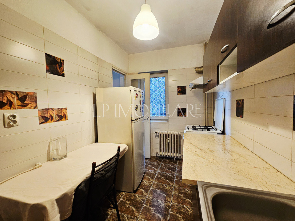 P-ta Gorjului / Apartament 3 camere de vanzare