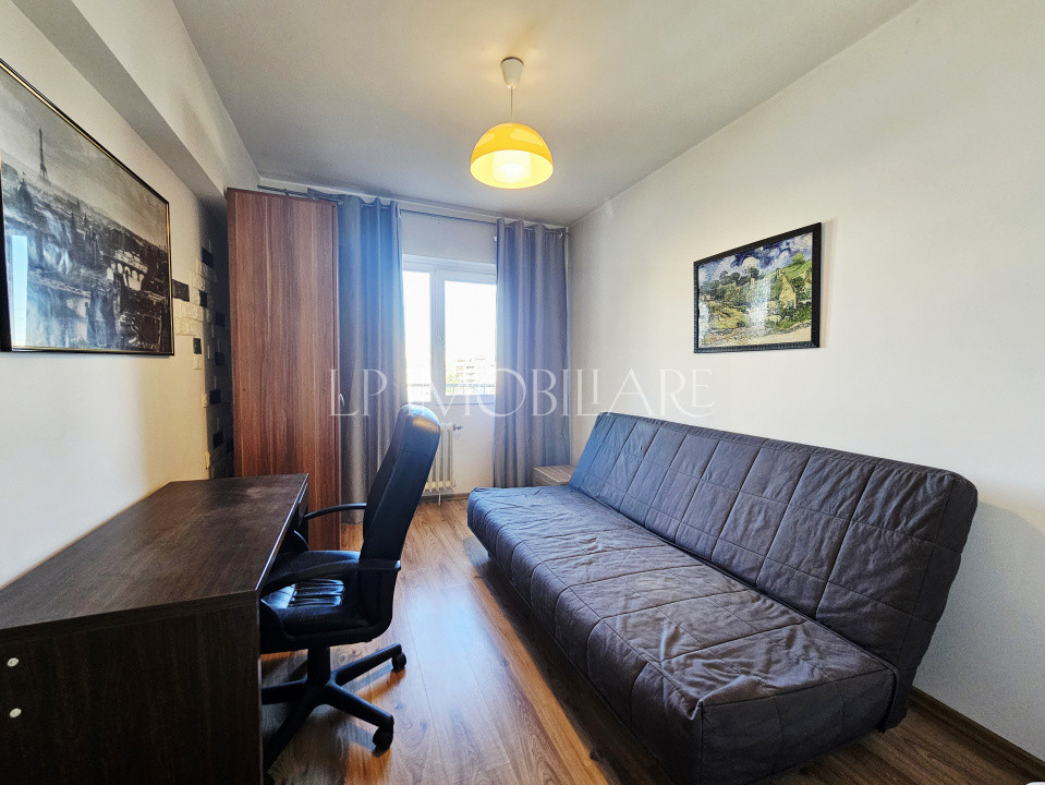 P-ta Gorjului / Apartament 3 camere de vanzare