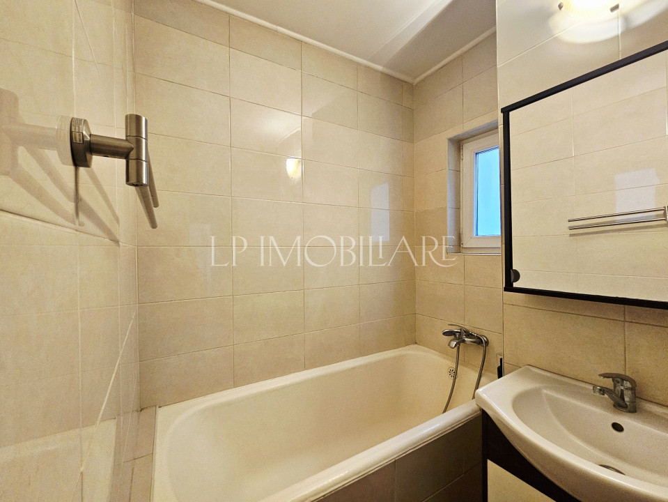 P-ta Gorjului / Apartament 3 camere de vanzare