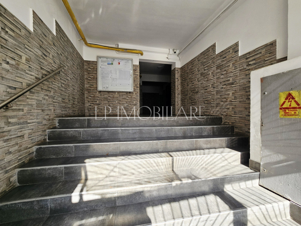 P-ta Gorjului / Apartament 3 camere de vanzare