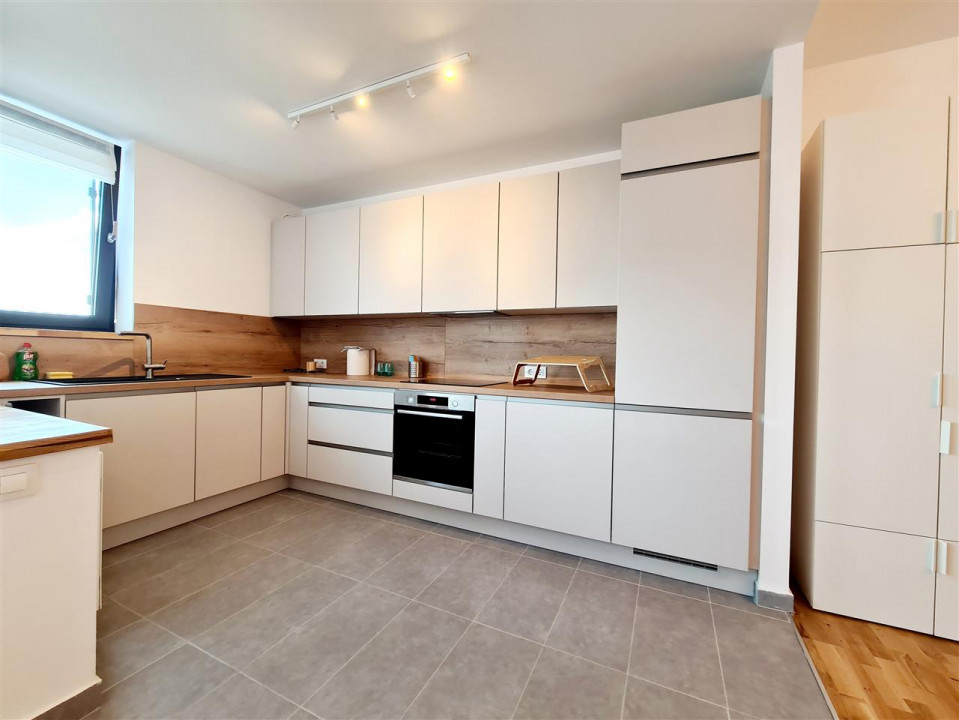 Aleea Privighetorilor Apartament 3 camere /Parcare inclusa