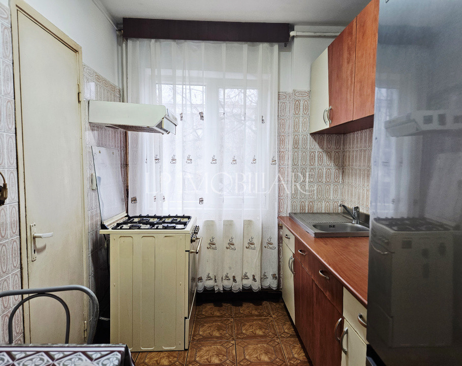 Apartament 4 camere de vanzare Ploiesti Vest