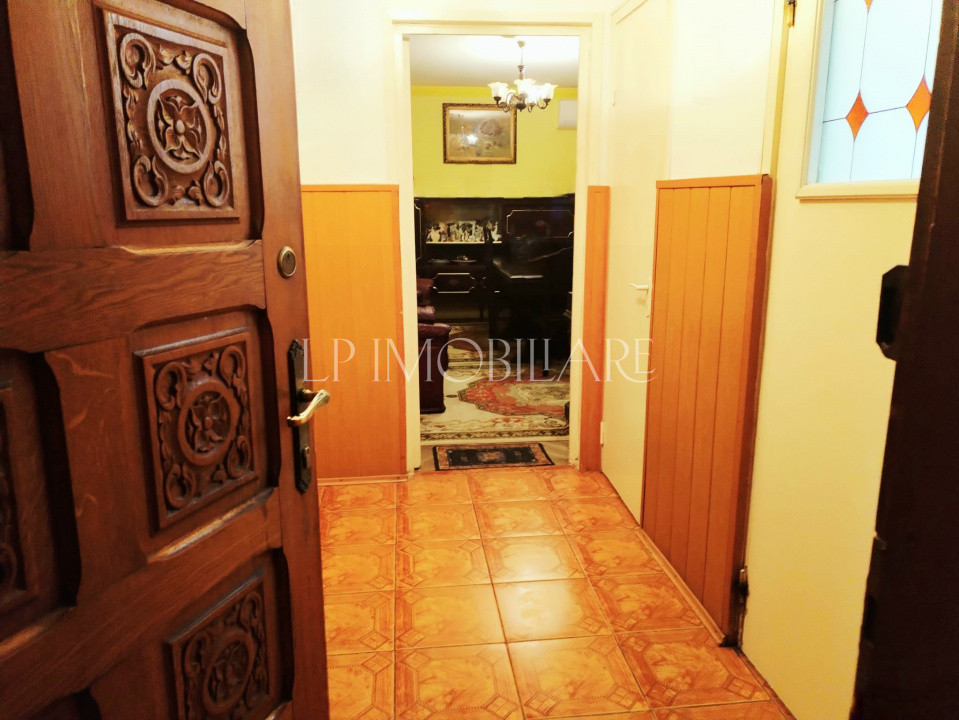 Apartament 4 camere de vanzare Ploiesti Vest