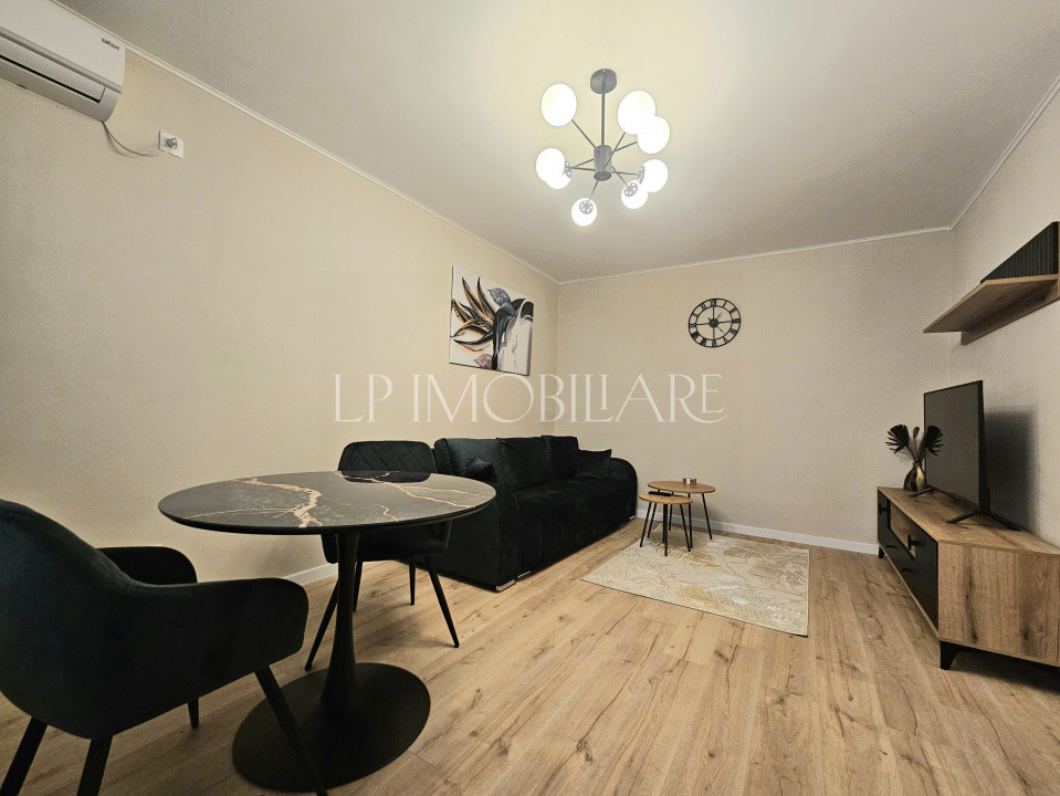 Prima inchiriere/ Apartament renovat 