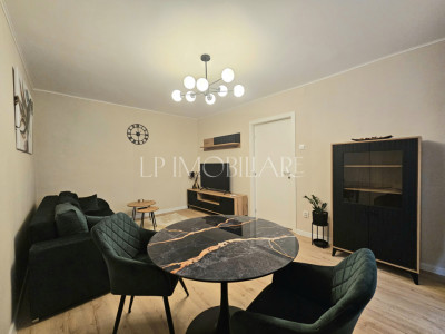 Prima inchiriere/ Apartament renovat 