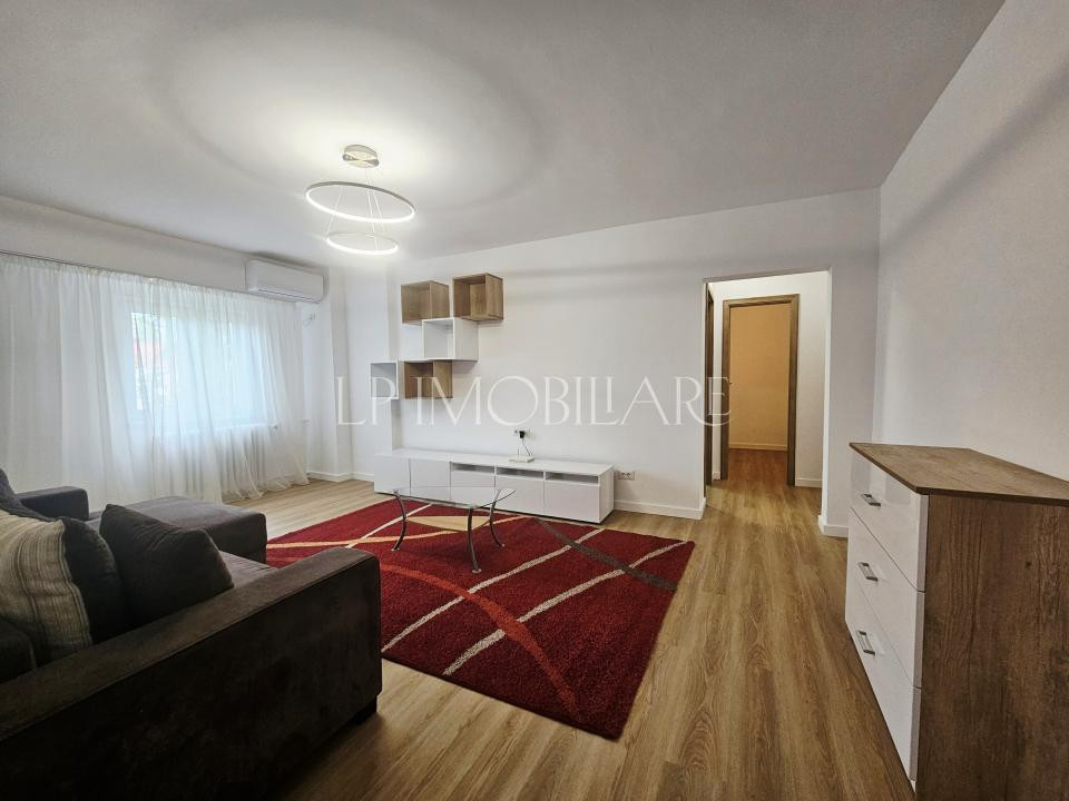 Prima inchiriere/Apartament  3 camere/ Tur video atasat