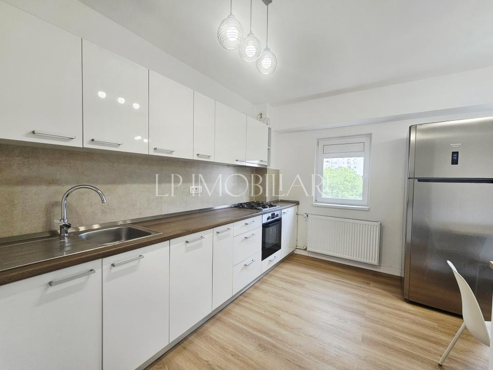 Prima inchiriere/Apartament  3 camere/ Tur video atasat