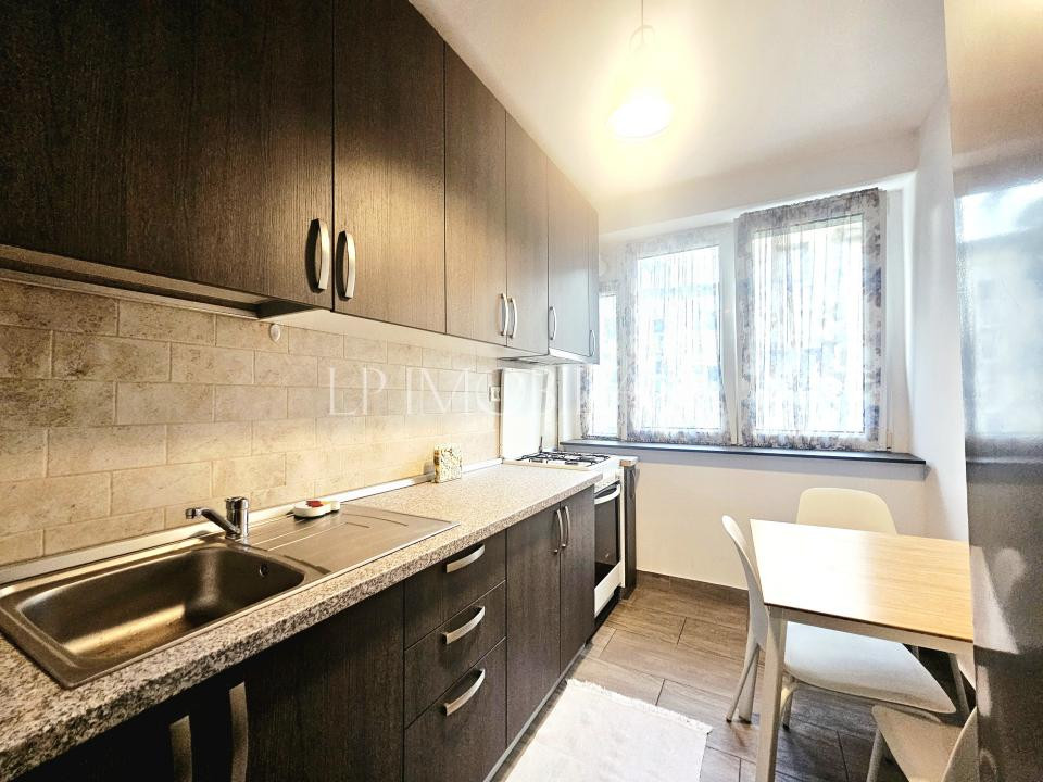 Apartament modern 3 camere de inchiriat