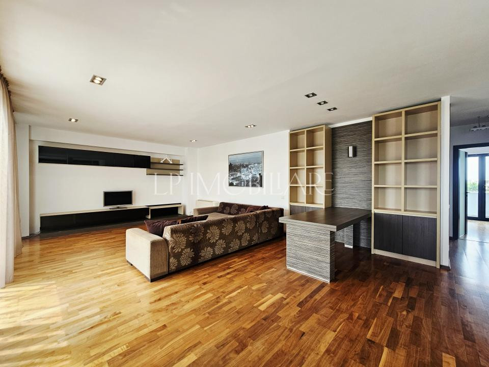 Iancu Nicolae / Apartament 4 camere /Parcare