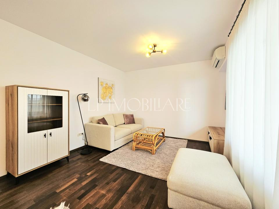 Aviatiei/Baneasa -Apartament  doua camere/ terasa/ parcare