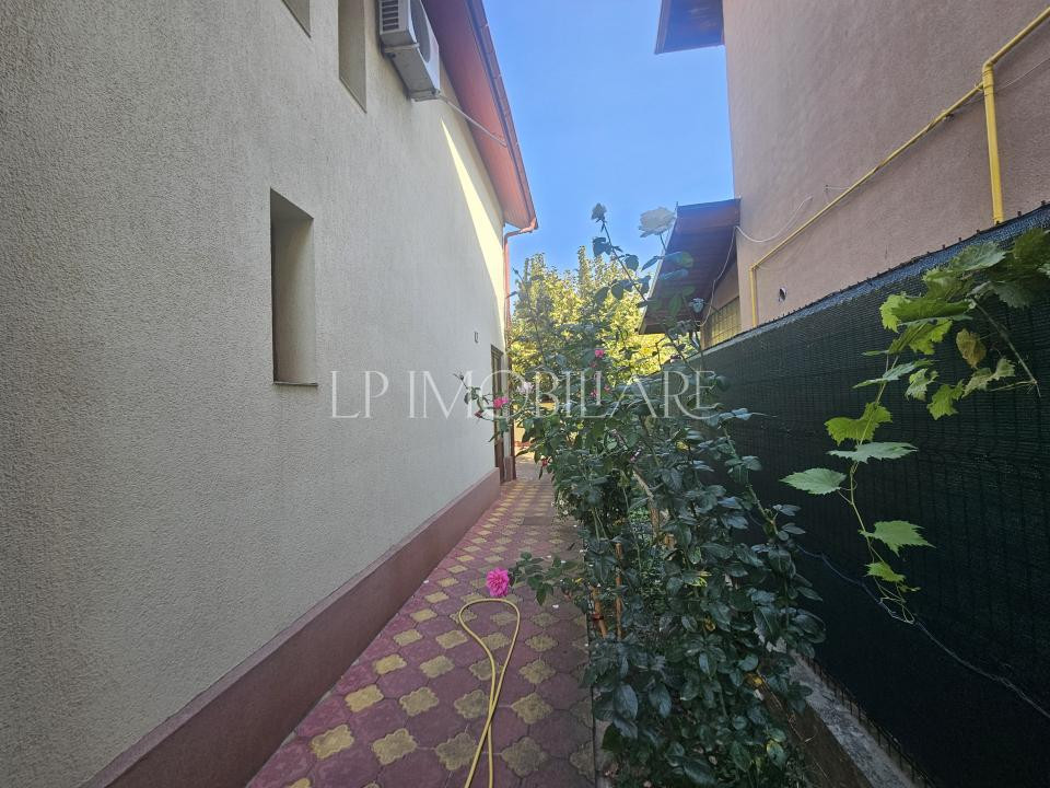 Casa familiei tale lângă Bulevardul Castanilor